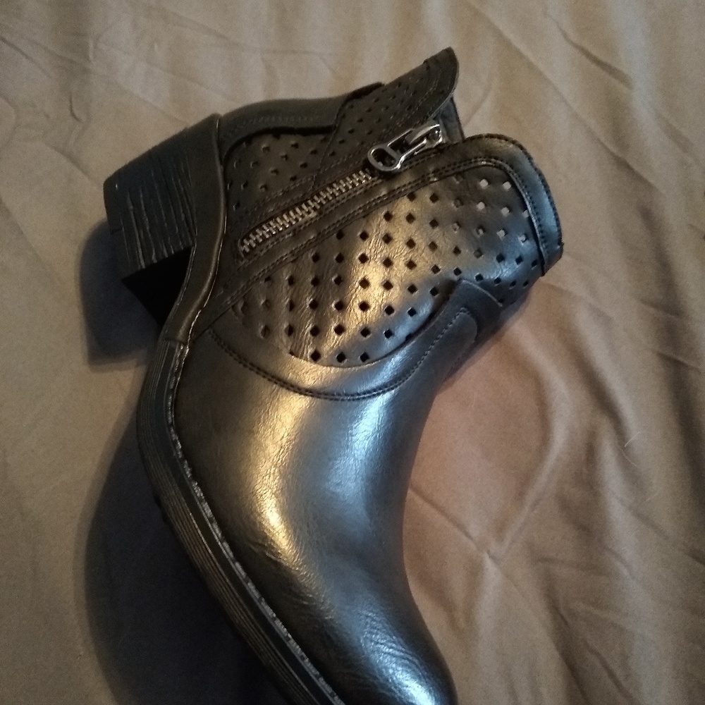 Boutique ankle boots